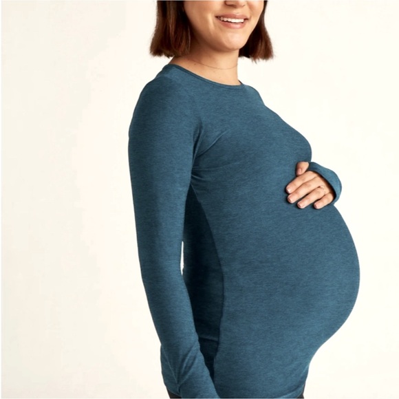 Beyond the Bump Blue Fitted Long Sleeve Tee - Picture 1 of 5